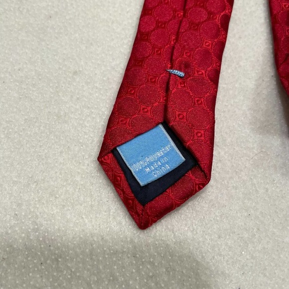 Countess Mara Men's Tie Necktie Polka Dot Geometric Circle Red Polyester - Picture 7 of 7